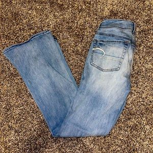AE Light wash Kick Boot Jeans